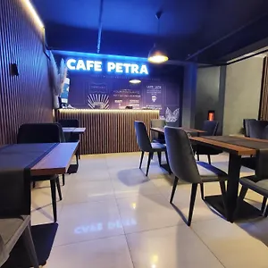 4* Otel Petra Tuzla